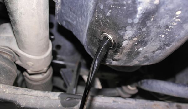 Karacabey’de En İyi Motor Yağı Satışı